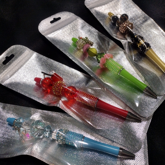 Handmade Refillable Bling Pens - Picture 7 of 7